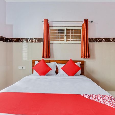 Hotel O Sri Sai Guru Comforts Yelahanka Exterior foto